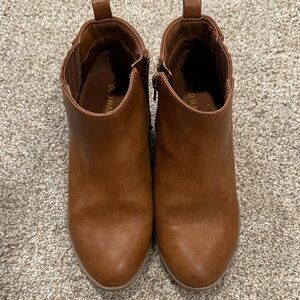 Old Navy Chestnut Brown Kids’ Ankle Booties